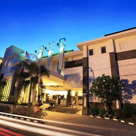 The Maja Kuta Hotel Kuta  Exterior photo